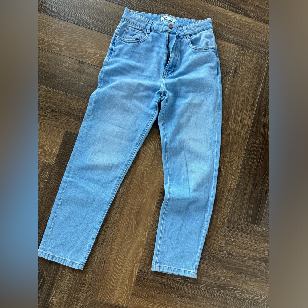 Zara jeans